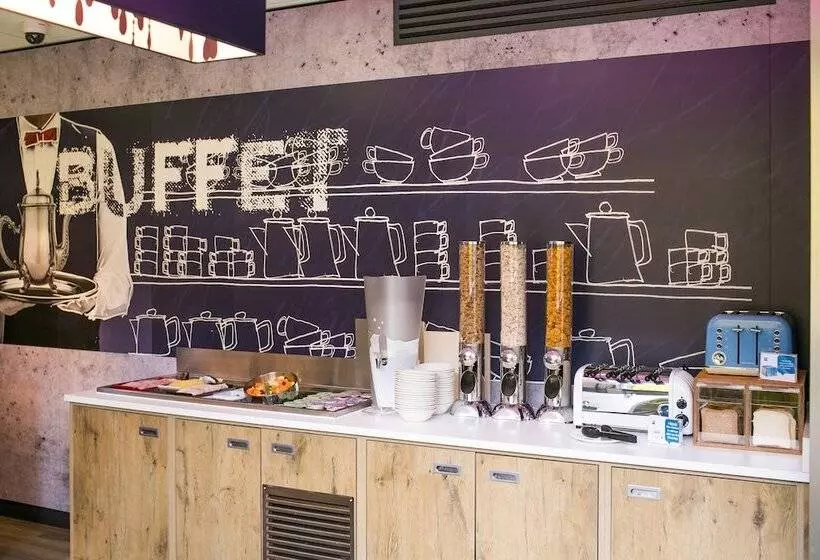 هتل Ibis Budget Belfast City Centre