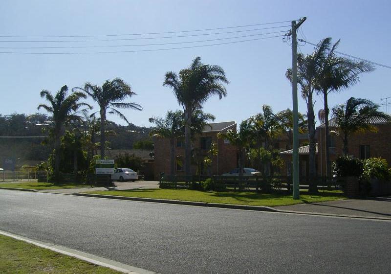 ホテル Fronds Holiday Apartments