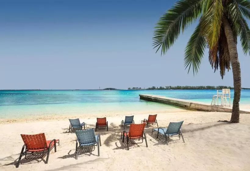 هتل Holiday Inn Express & Suites Nassau, An Ihg