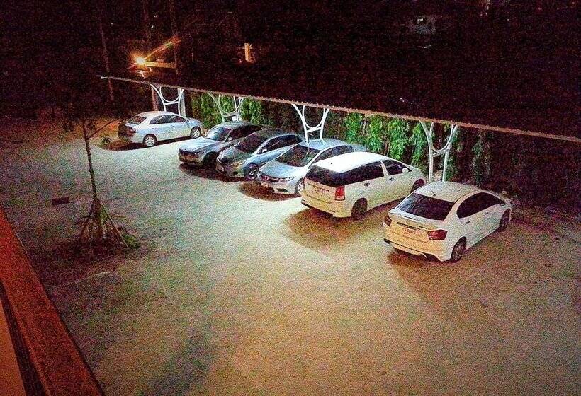 ホテル Le Luxe Residence