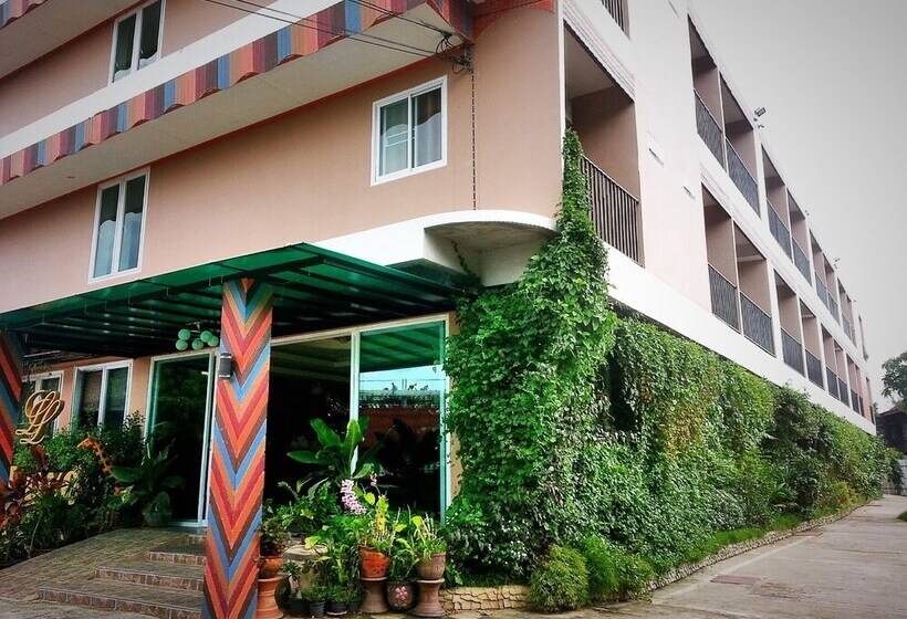 ホテル Le Luxe Residence