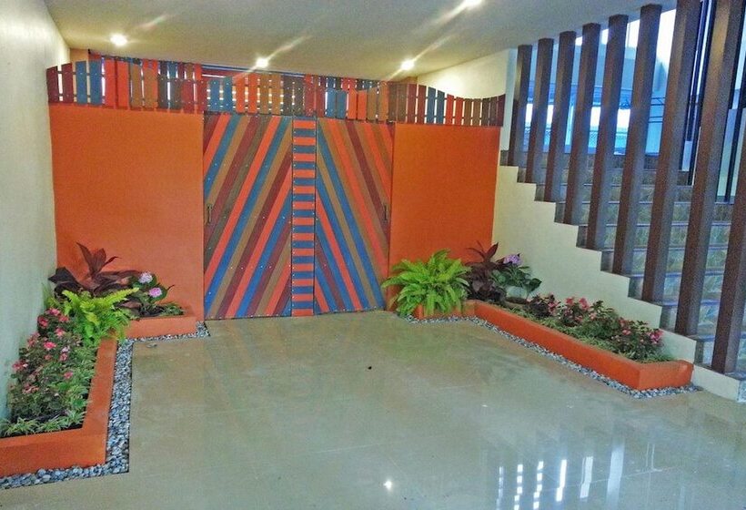 ホテル Le Luxe Residence