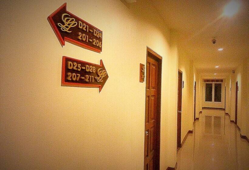 ホテル Le Luxe Residence