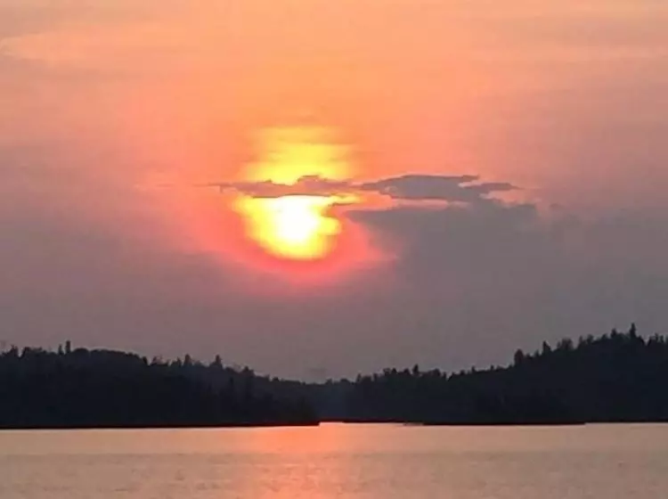 Отель Les Chalets Baie Cascouia