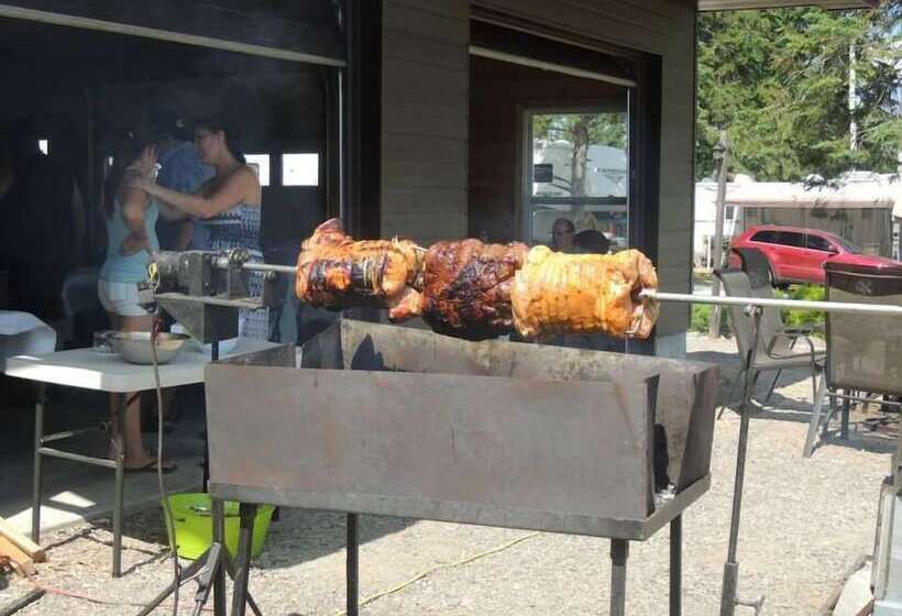 فندق Les Chalets Baie Cascouia