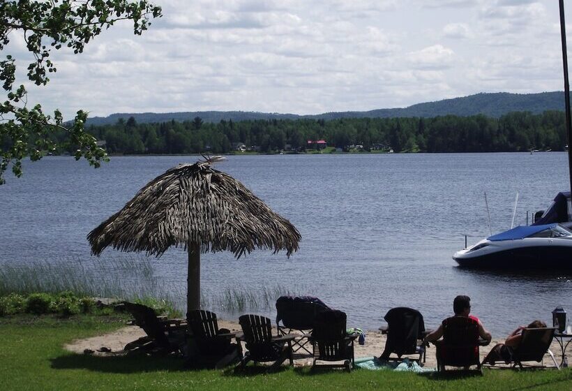 فندق Les Chalets Baie Cascouia