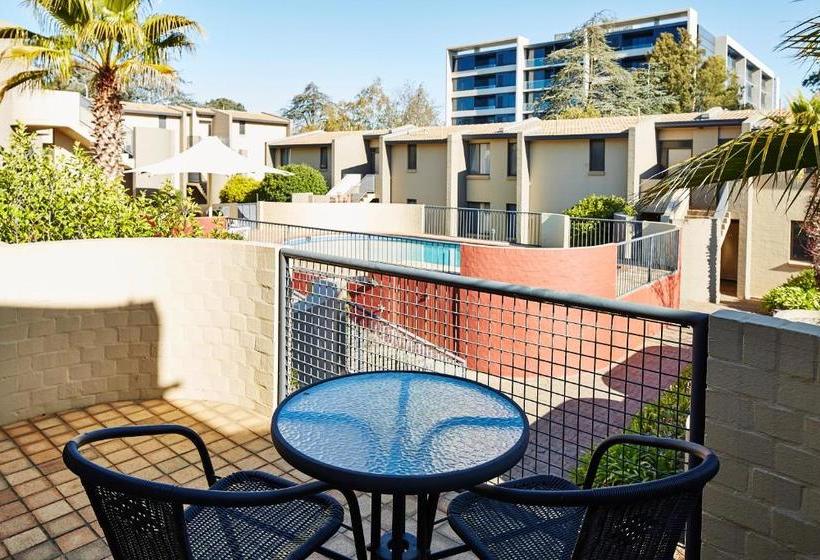 Otel Manuka Park Serviced Apartments