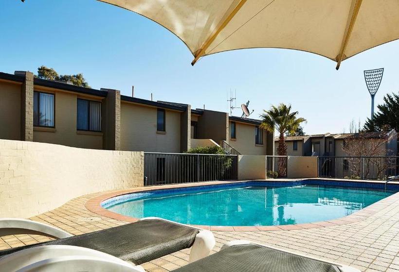 Otel Manuka Park Serviced Apartments