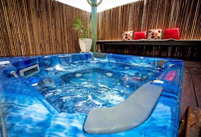 Отель Mission Reef Resort