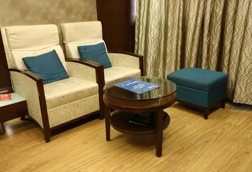 هتل Oyo Rooms Sector 35 C Chandigarh