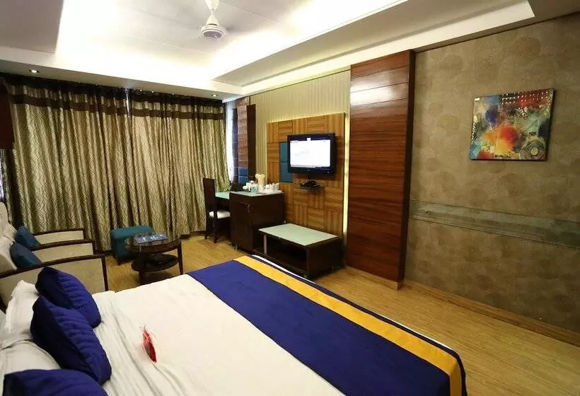 هتل Oyo Rooms Sector 35 C Chandigarh