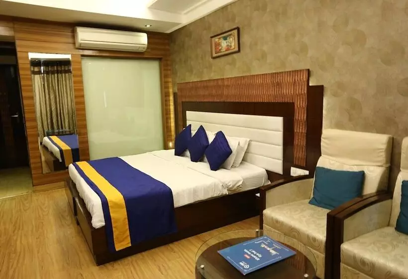 هتل Oyo Rooms Sector 35 C Chandigarh
