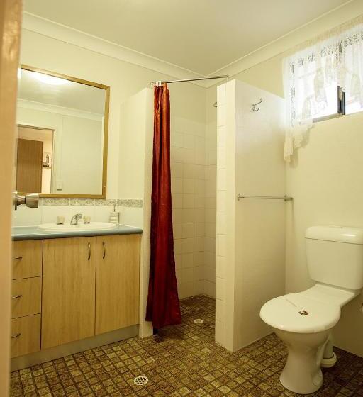 בית מלון כפרי Pialba Motor Inn