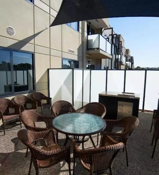 בית מלון כפרי Quest Moorabbin