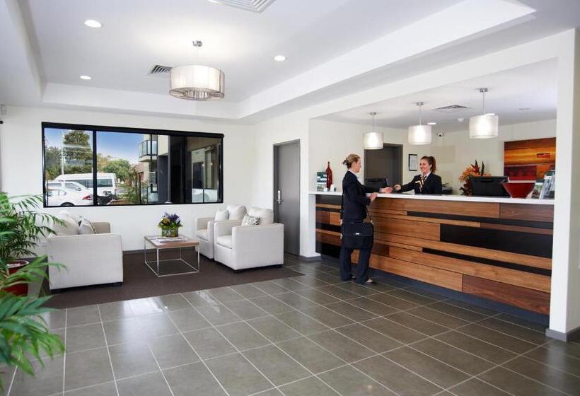 בית מלון כפרי Quest Moorabbin