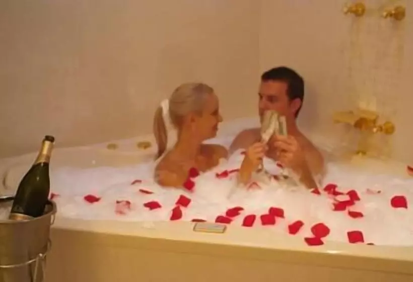 Отель Reid S Place