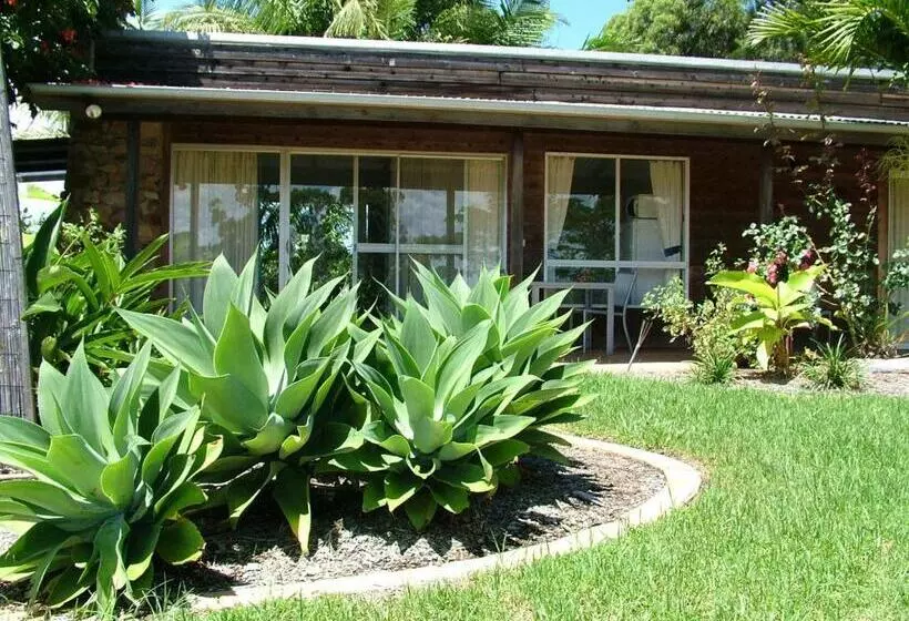 ホテル Sacred Mountain Retreat