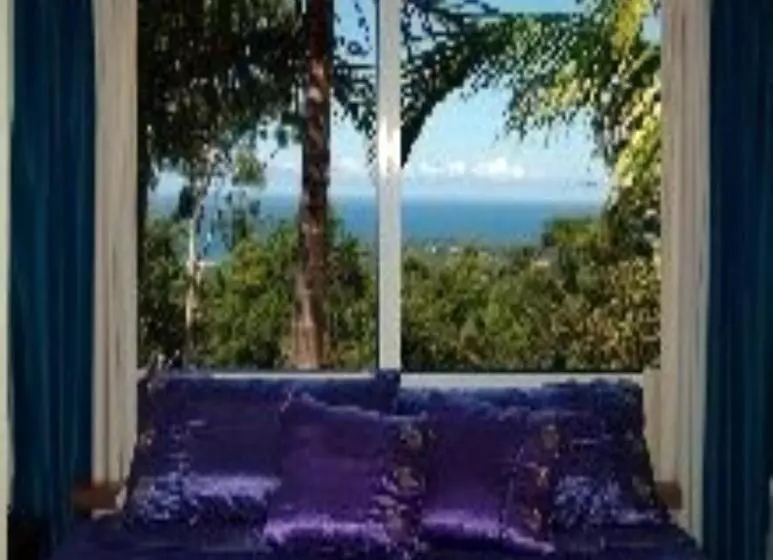 ホテル Sacred Mountain Retreat