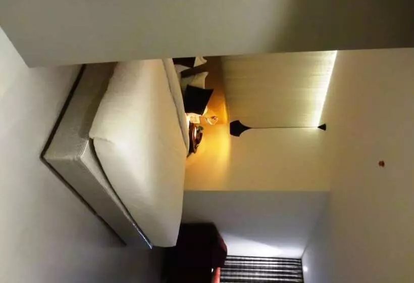 Отель Satkar Grande