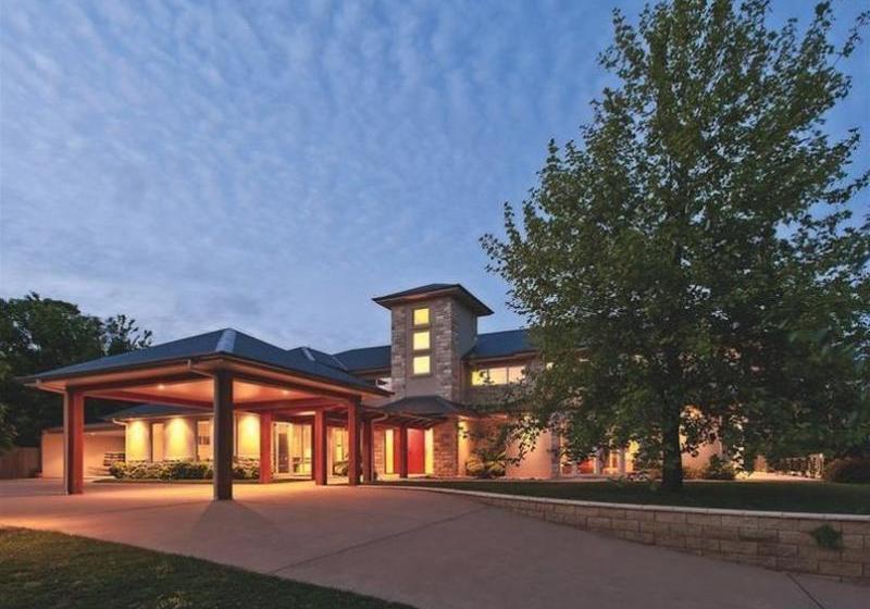 호텔 Satori Springs Country Estate