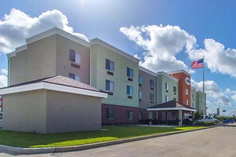 ホテル Suburban Studios Donaldsonville   Gonzales