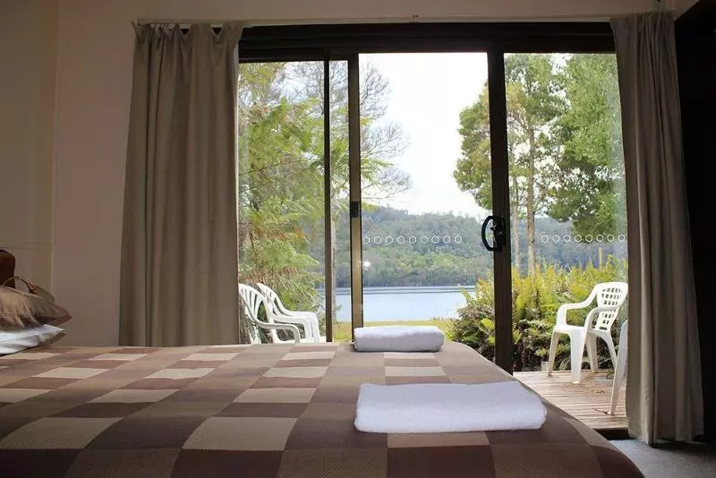 Отель Tullah Lakeside Lodge