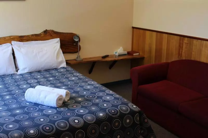 Отель Tullah Lakeside Lodge