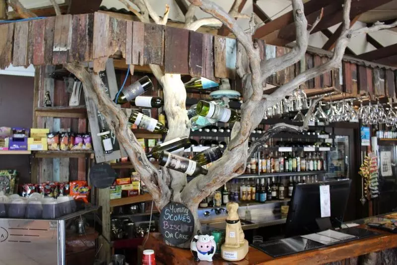 Отель Tullah Lakeside Lodge