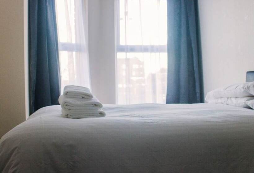 فندق Wellesley Park