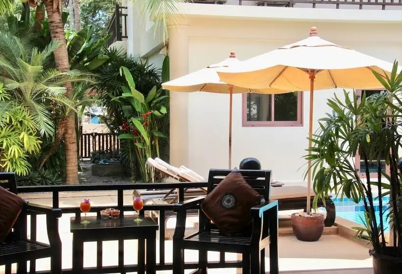 Sibaja Palms Sunset Beach Apartment