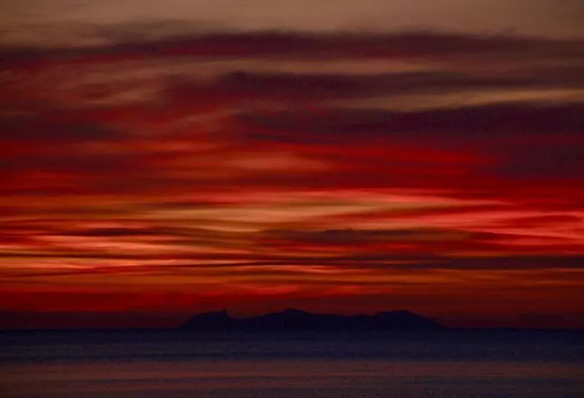 Sibaja Palms Sunset Beach Apartment