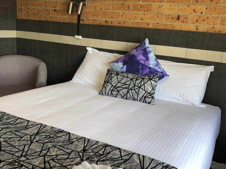 Tamworth Central Motel