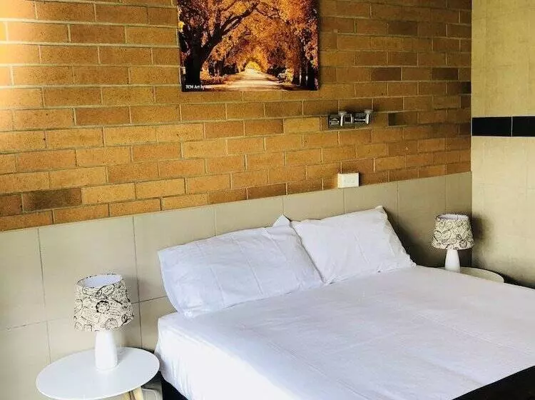 Tamworth Central Motel