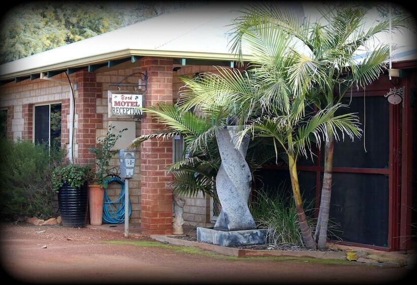 York S Boutique Motel