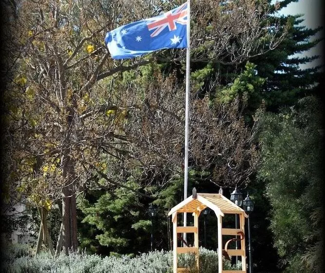 York S Boutique Motel