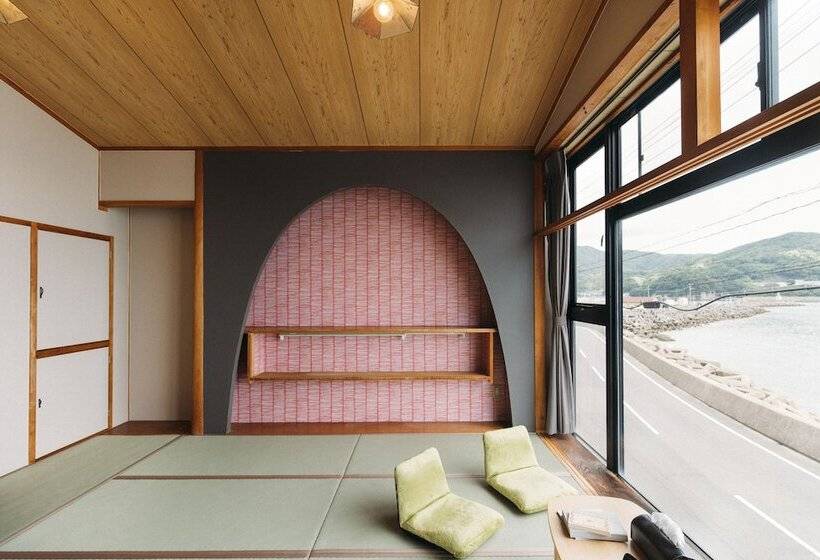 هاستل Nagasaki House Burabura