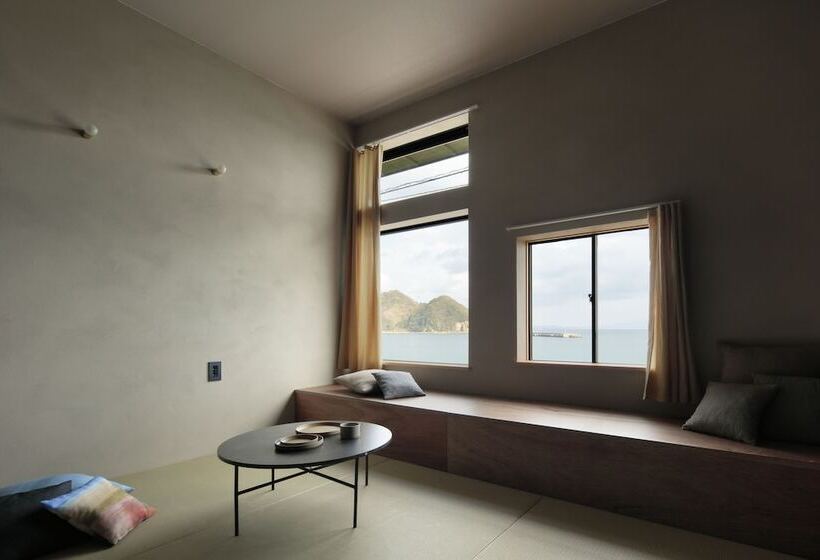 هاستل Nagasaki House Burabura