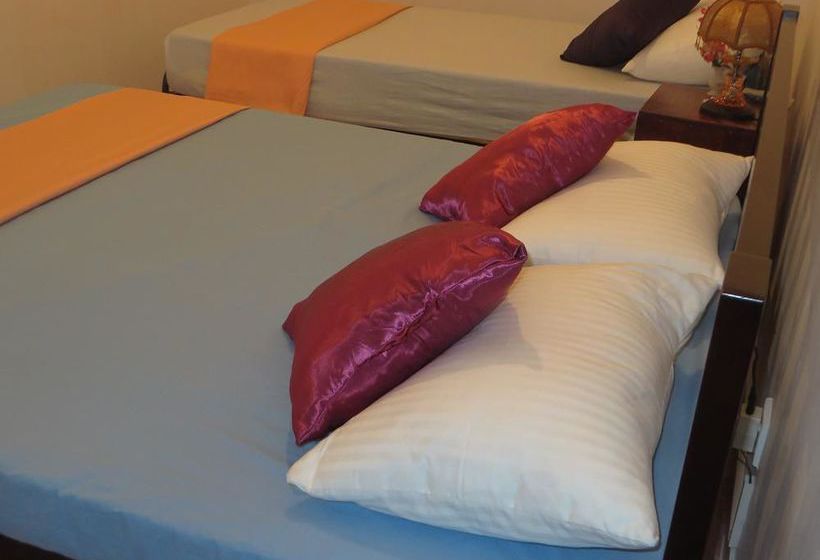 Bed and Breakfast Blossom Rest