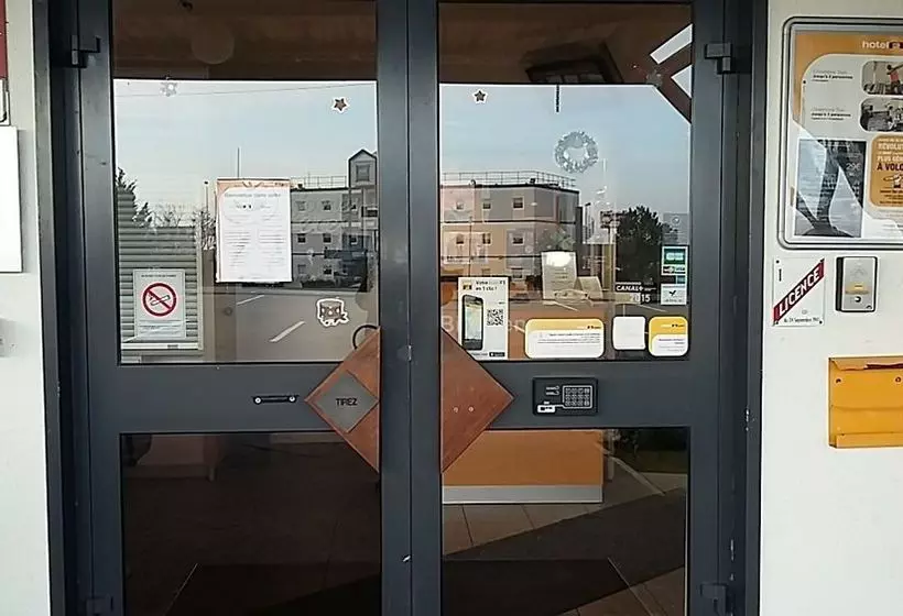 Hotel F1 Mâcon Nord N°2