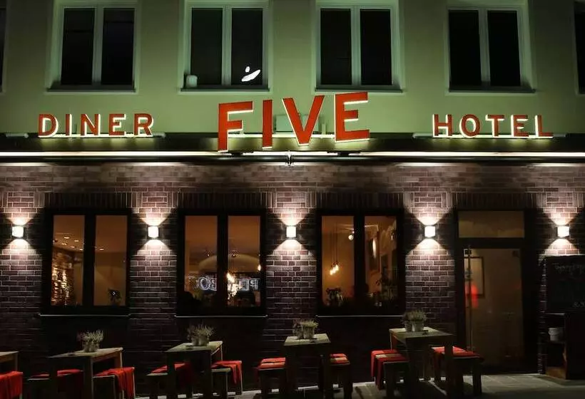 Отель Five