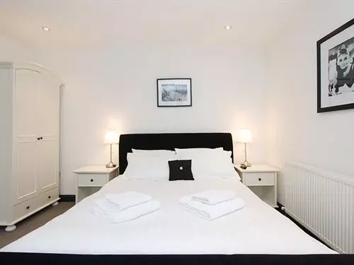 فندق Heaps House