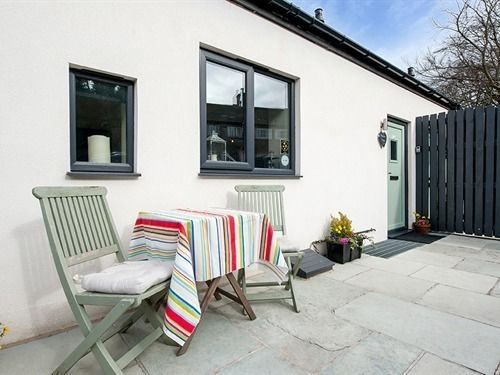 فندق Heaps House