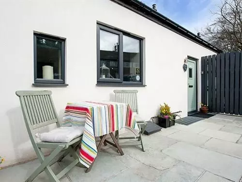 فندق Heaps House