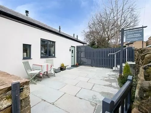 فندق Heaps House