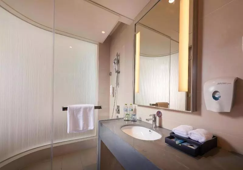 Отель Holiday Inn Express Chengdu Huanhuaxi, An Ihg