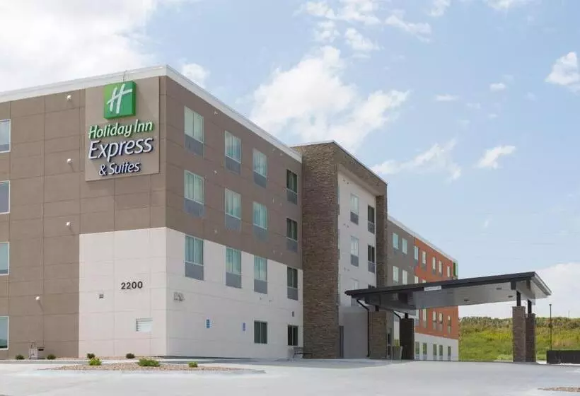 ホテル Holiday Inn Express & Suites Lincoln I   80, An Ihg