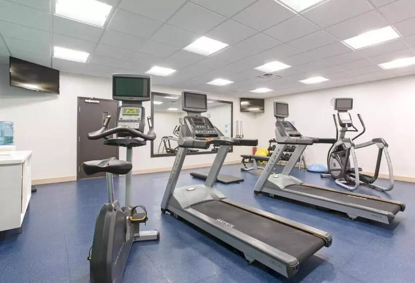 ホテル Holiday Inn Express & Suites Lincoln I   80, An Ihg