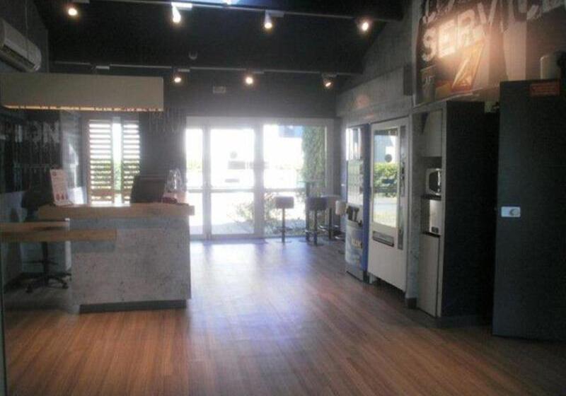 هتل Ibis Budget Tarbes