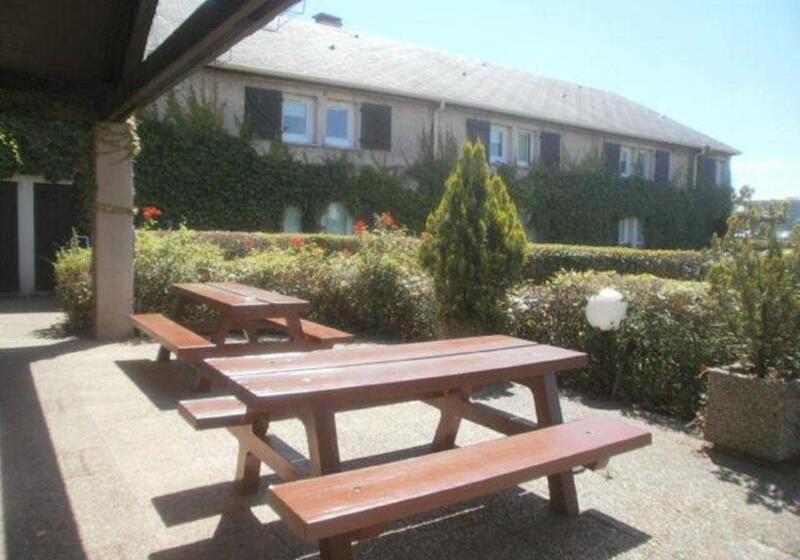 هتل Ibis Budget Tarbes