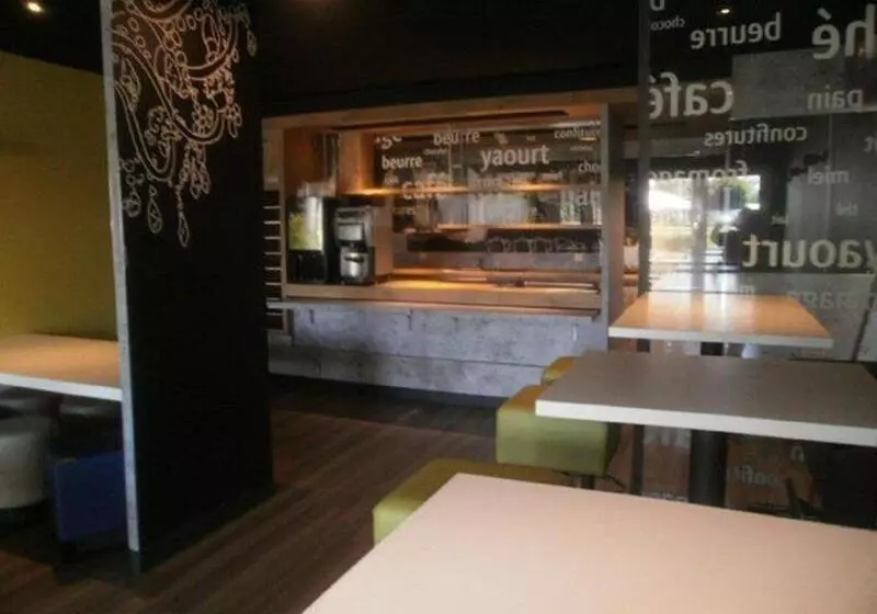 Hotel Ibis Budget Tarbes